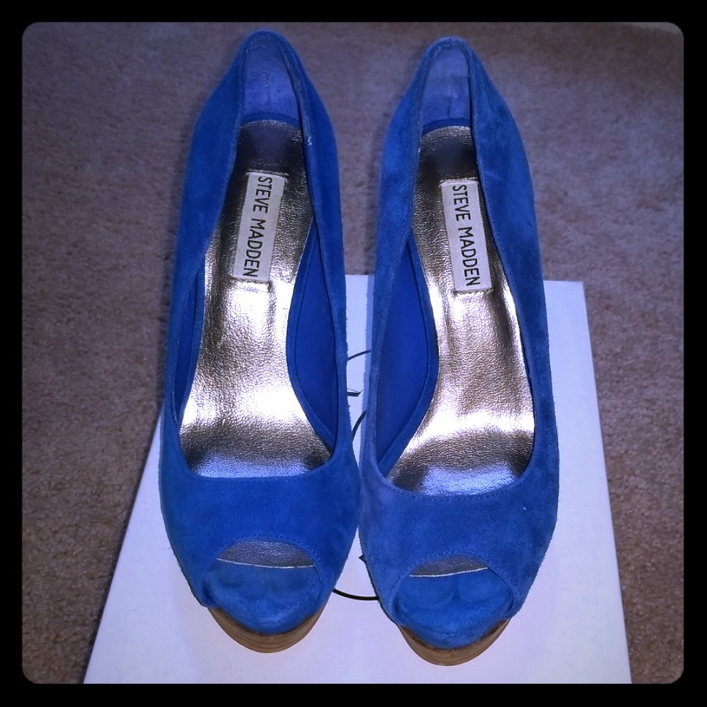 Steven Madden "Disobey" pep toe stilettos size 7